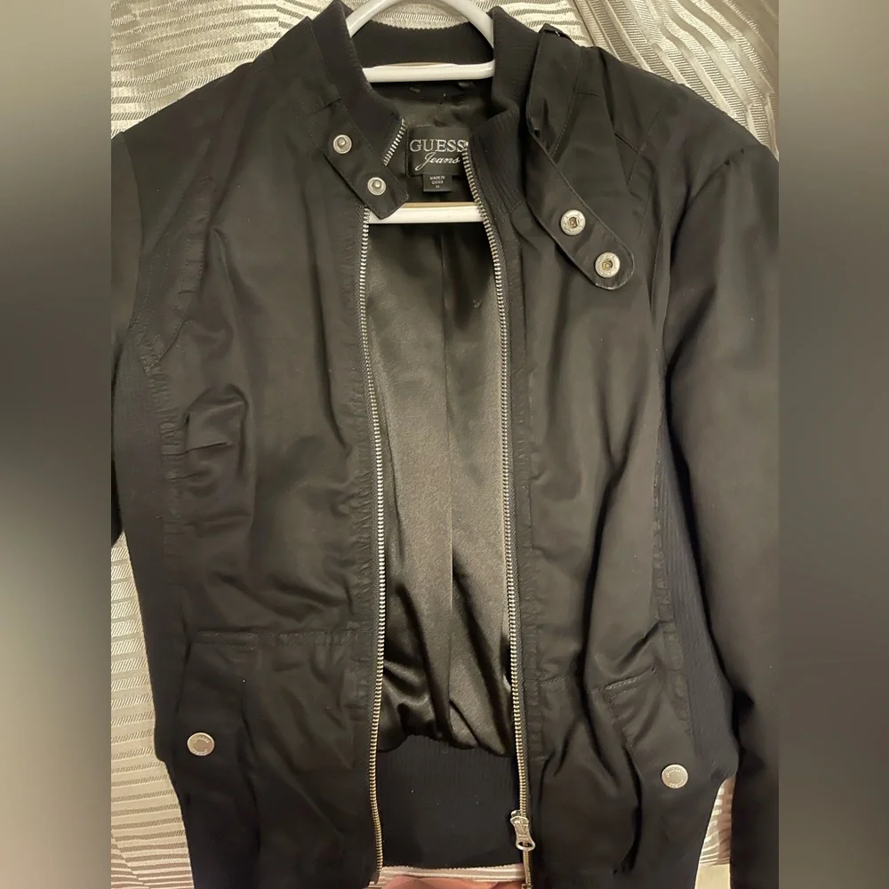 Guess Jacket - Picture 1 of 5